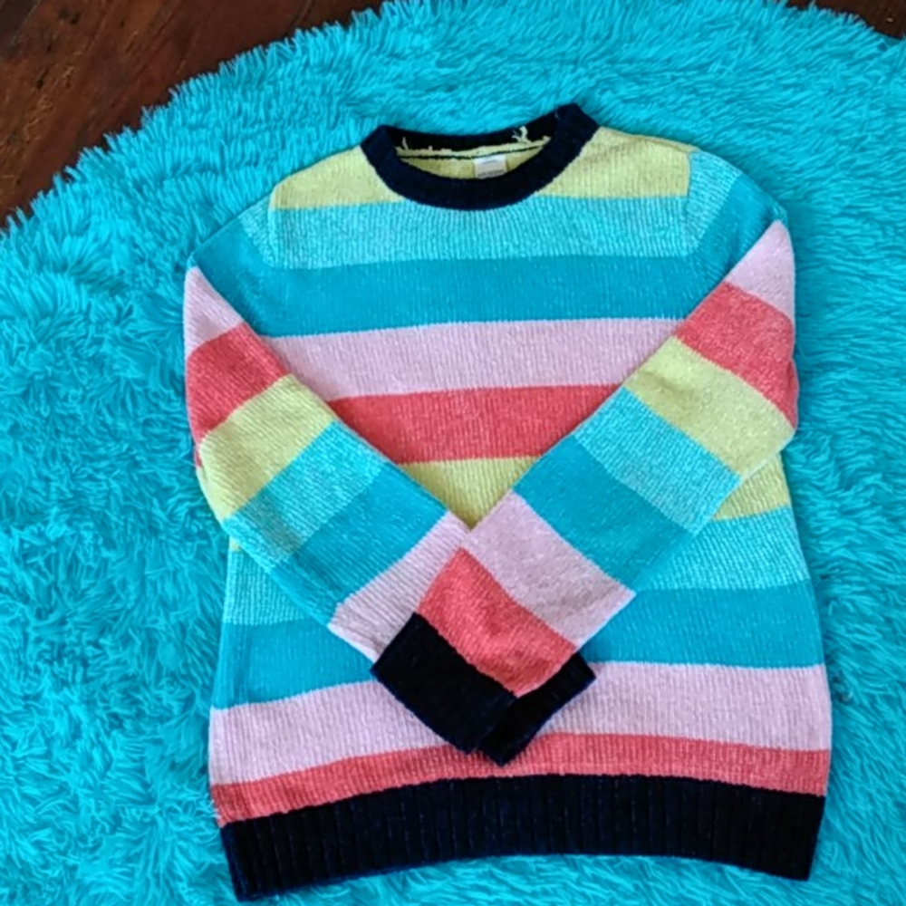 Girls sweater